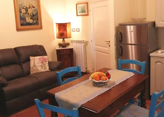 La Casa A Porta A Pago Torrita di Siena